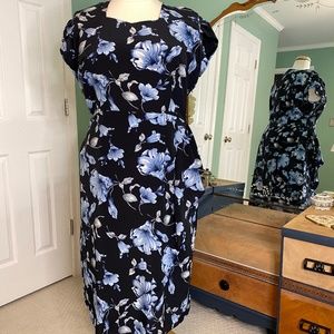 VOH Gloria Dress (Vintage Reproduction 1940s style dress)